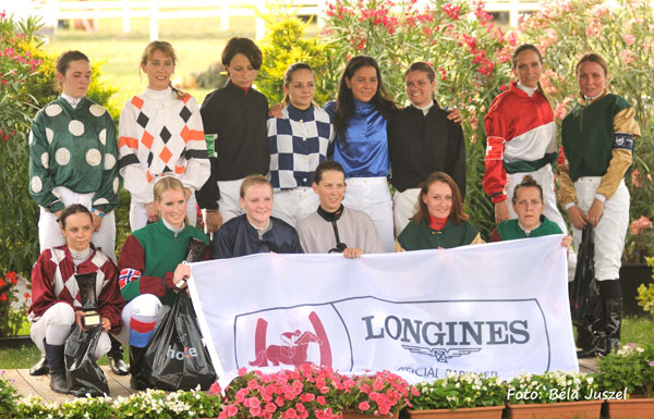 Group-Photo-with-Longines-Fegentri-Flag